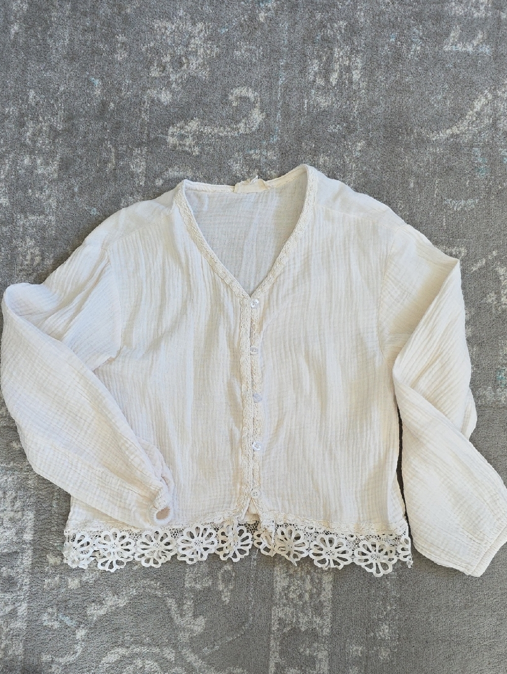 Jessica Simpson Girls Cream Button-Front Lace-Hem Blouse